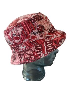 Printed Bucket Hat Red Floral Pattern Foldable Roll-up Crushable Patchwork